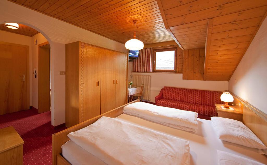 Hotel Rainegg Olang Chambre photo